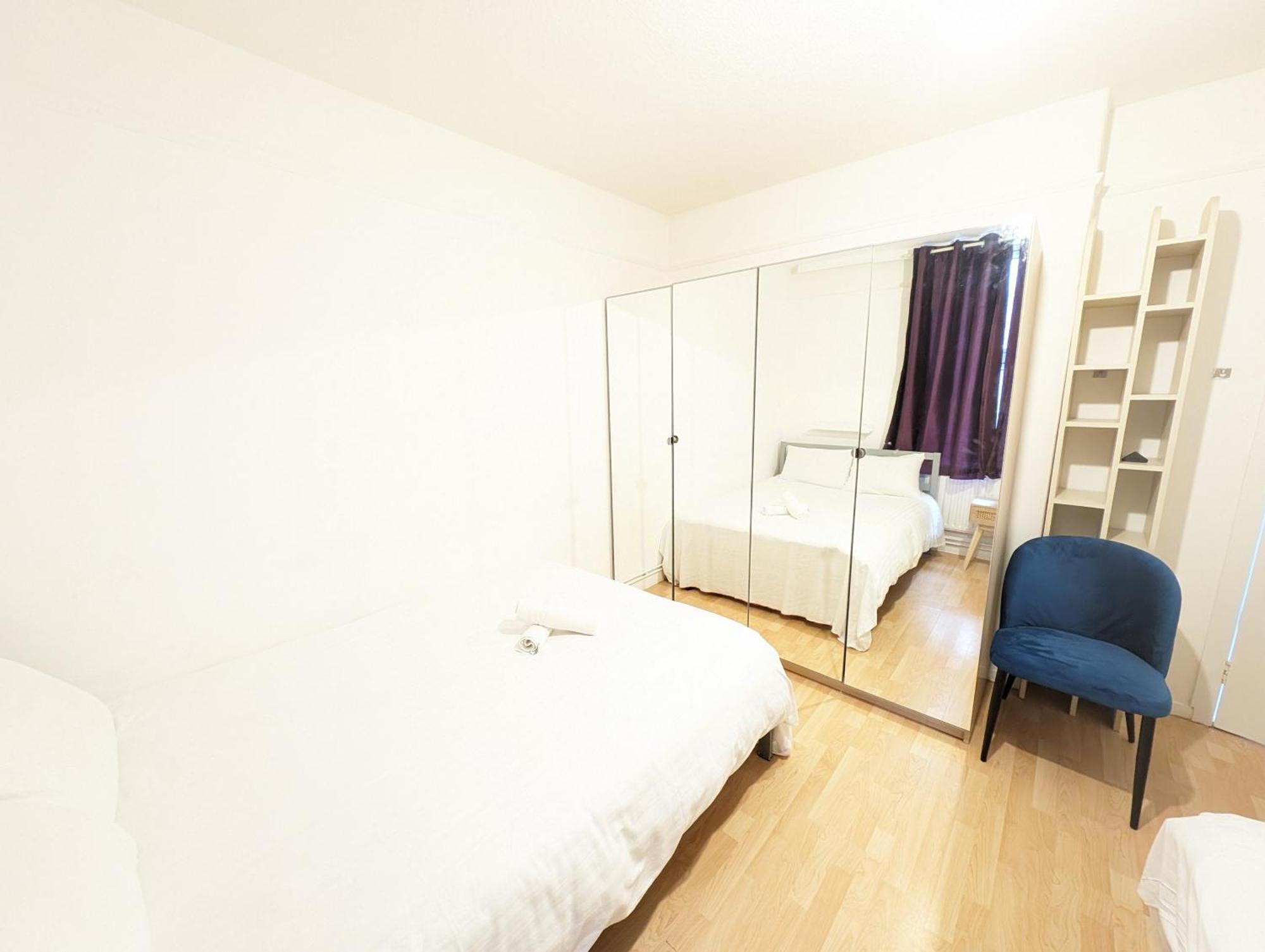 Tobacco Docks & St Katherine'S Rooms Londra Esterno foto